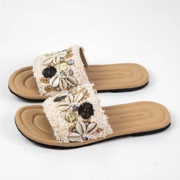 Free People Shell Sandals Shipwreck Surf Slides Boho Cowrie Beaded Size 11 - Picture 9 of 13